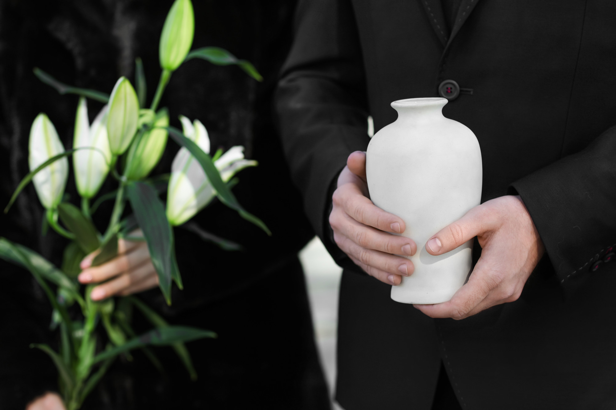Answered: 8 Common Questions About a Cremation Funeral Lone Star